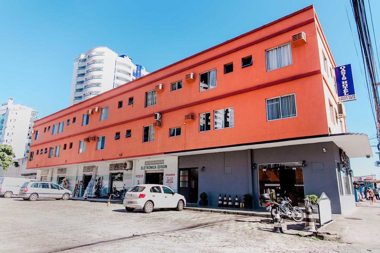 Hotel Oasis ฟลอเรียนอโปลิส ภายนอก รูปภาพ